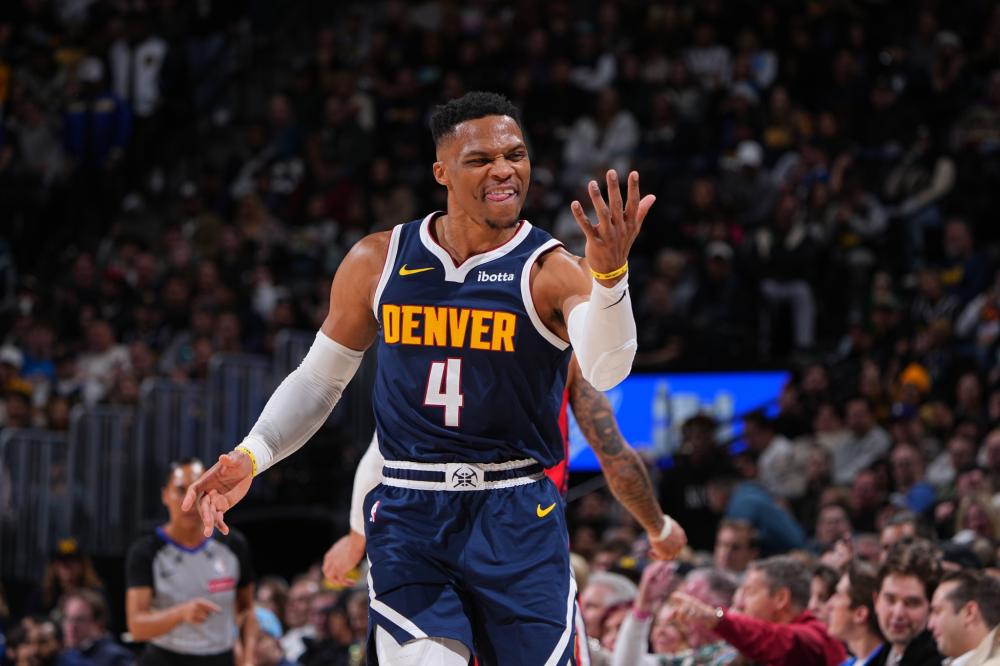 很多篮球迷 很多篮球迷