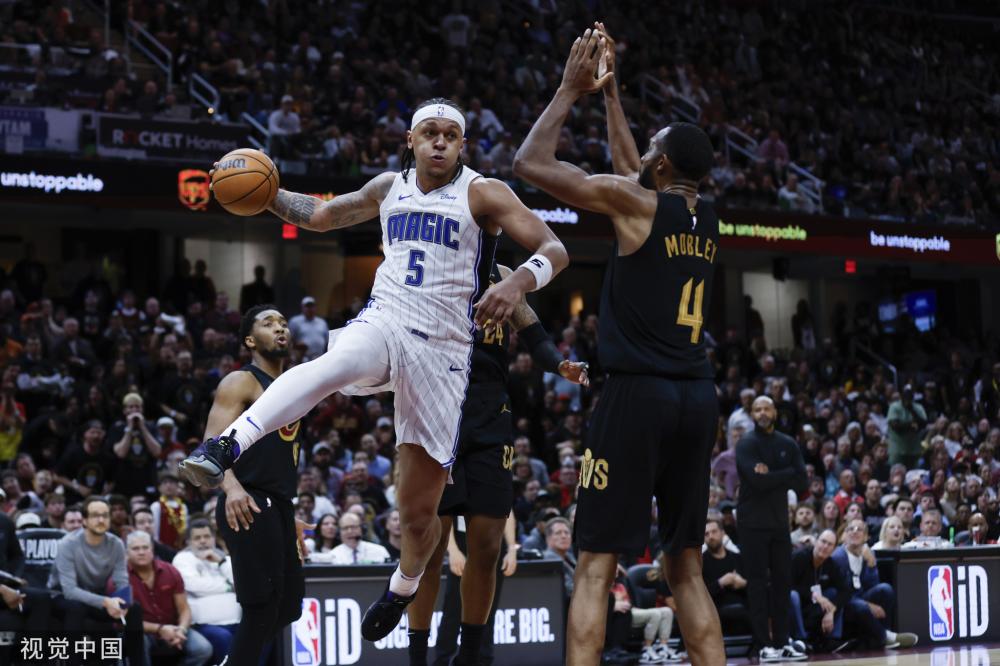 在这种背景 在这种背景