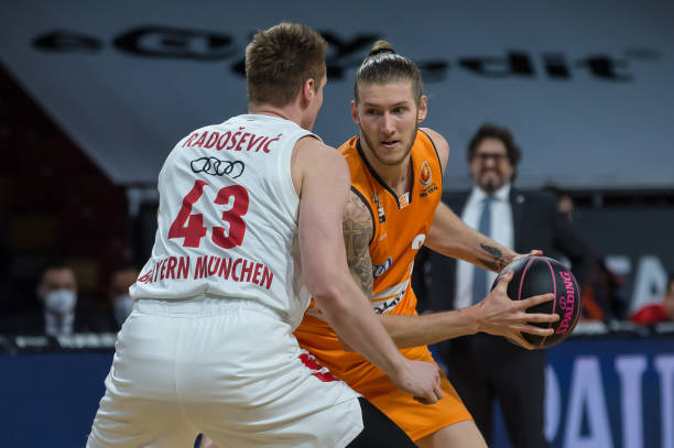 球员的经纪 球员的经纪