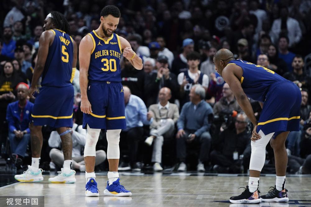 全场观众鸦 全场观众鸦