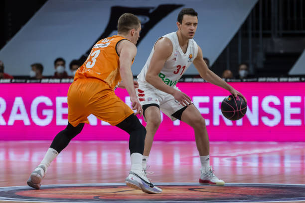 新星亚马尔 新星亚马尔